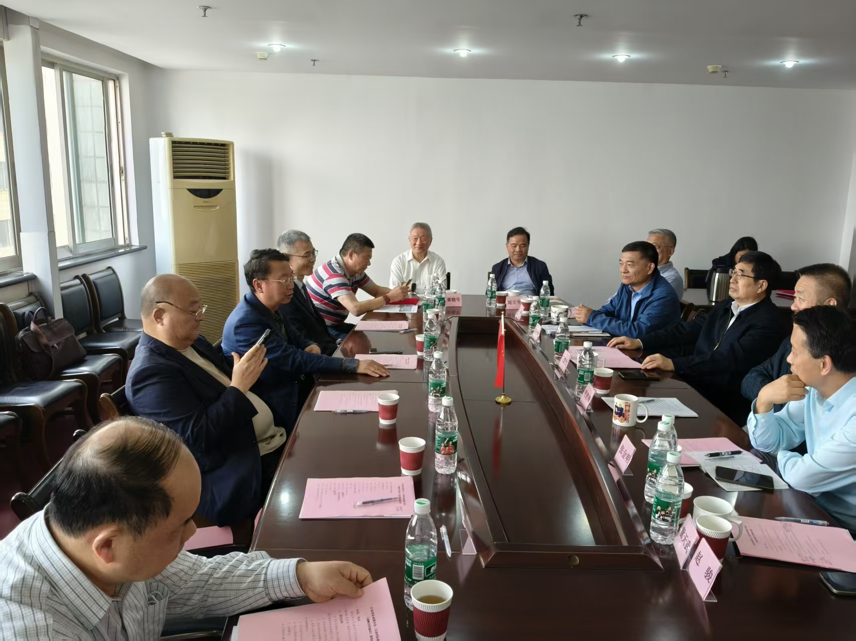两协会战略合作协议会场1_20250411111859