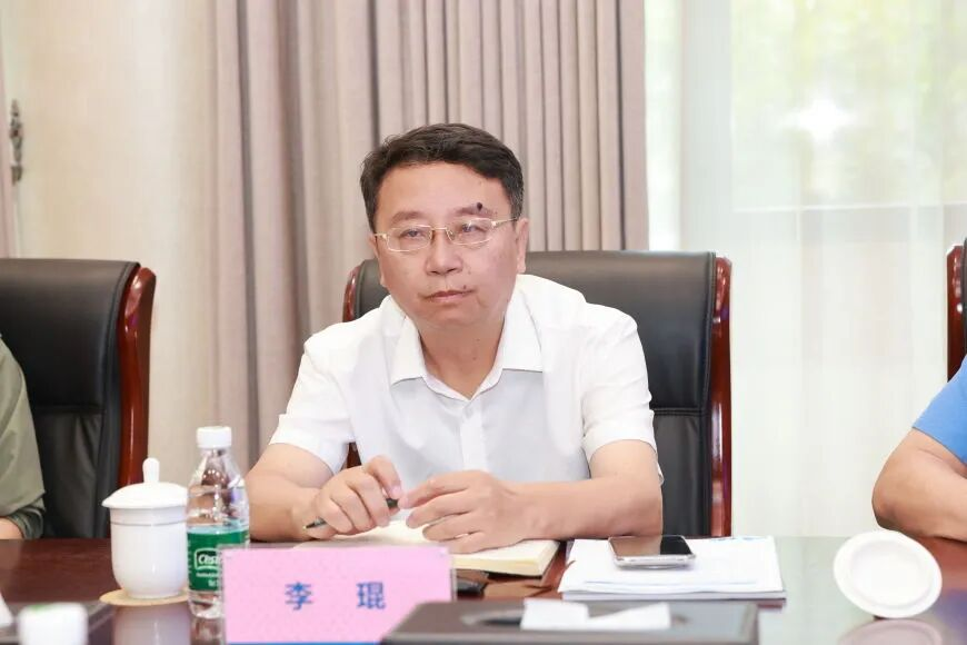 科远考察图片李